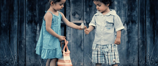 Why You Shouldn't Tell Your Kids To Say Sorry | Hugs For Kids