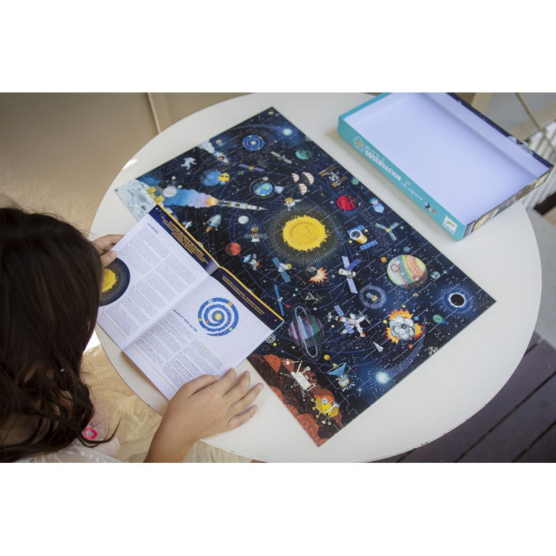 Space 200pc Puzzle & Booklet