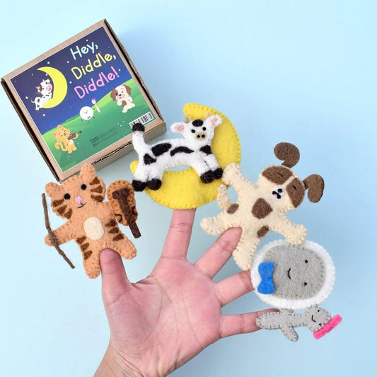 Finger Puppet Set –  Hey Diddle Diddle