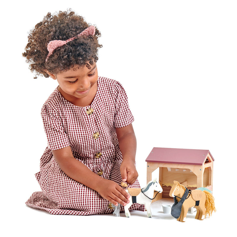 The Stables Wooden Play Set