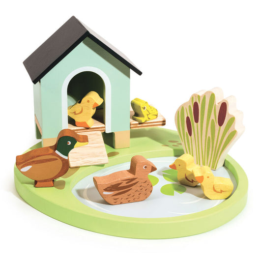Tender Leaf Toys Wooden Duck House play set