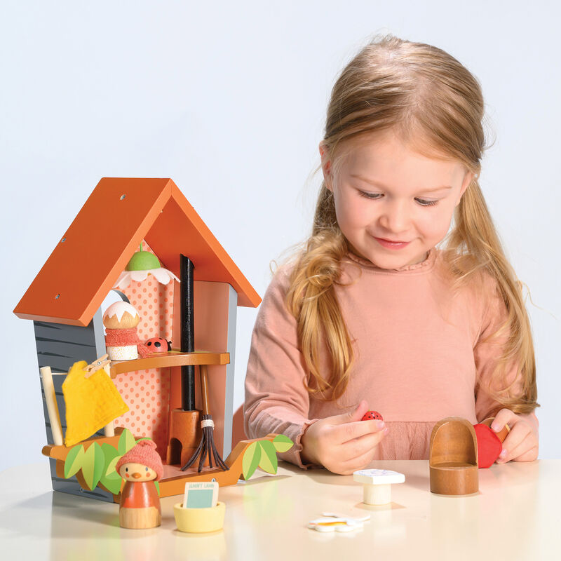 Robin's Nest Box Playset