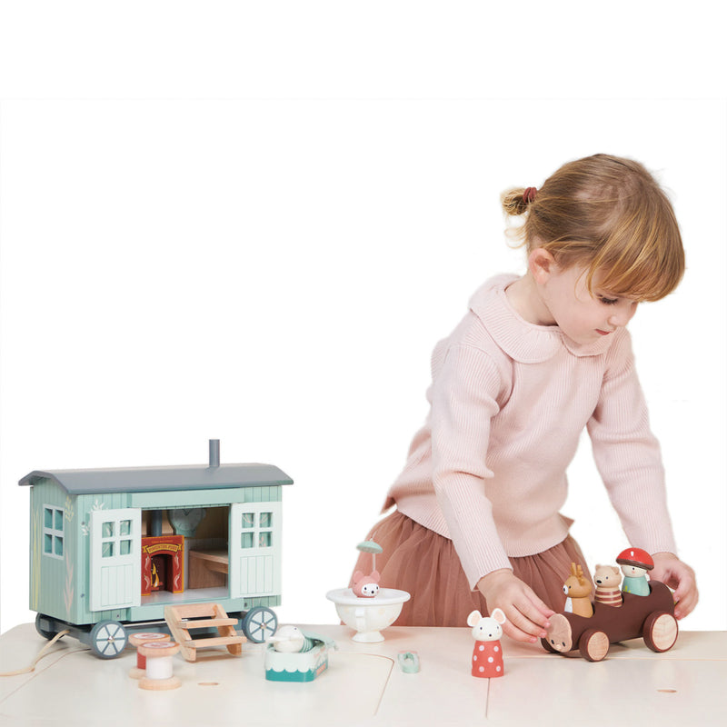 Secret Meadow Shepherd's Hut Play Set